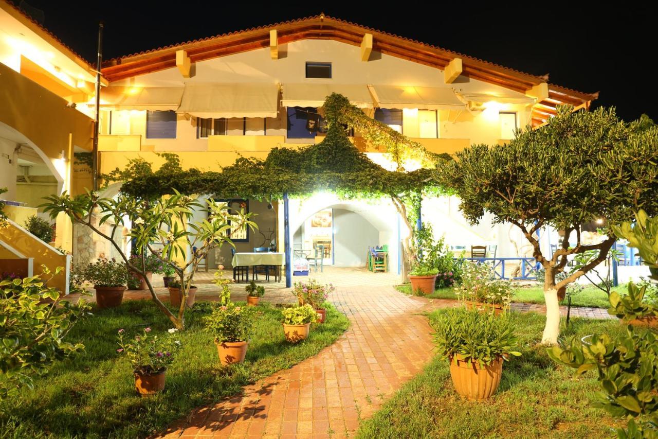 Hotel Vias Neápolis Exterior foto